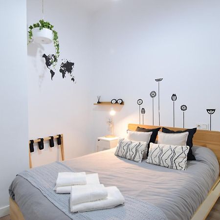 Apartamento Atarazanas Malaga Centro Historico Bagian luar foto