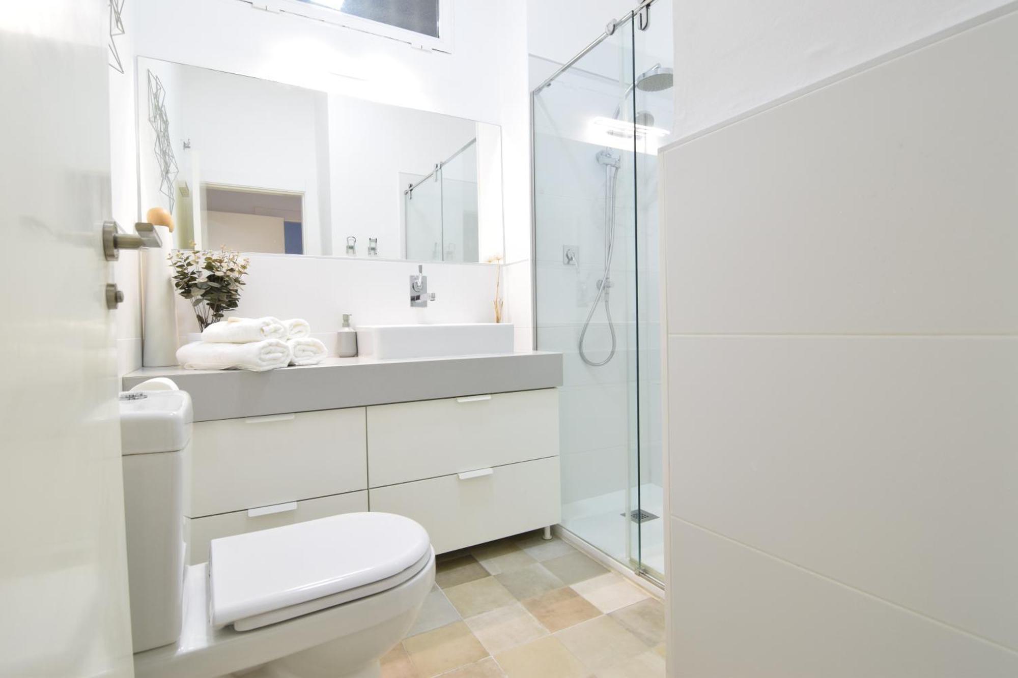 Apartamento Atarazanas Malaga Centro Historico Bagian luar foto