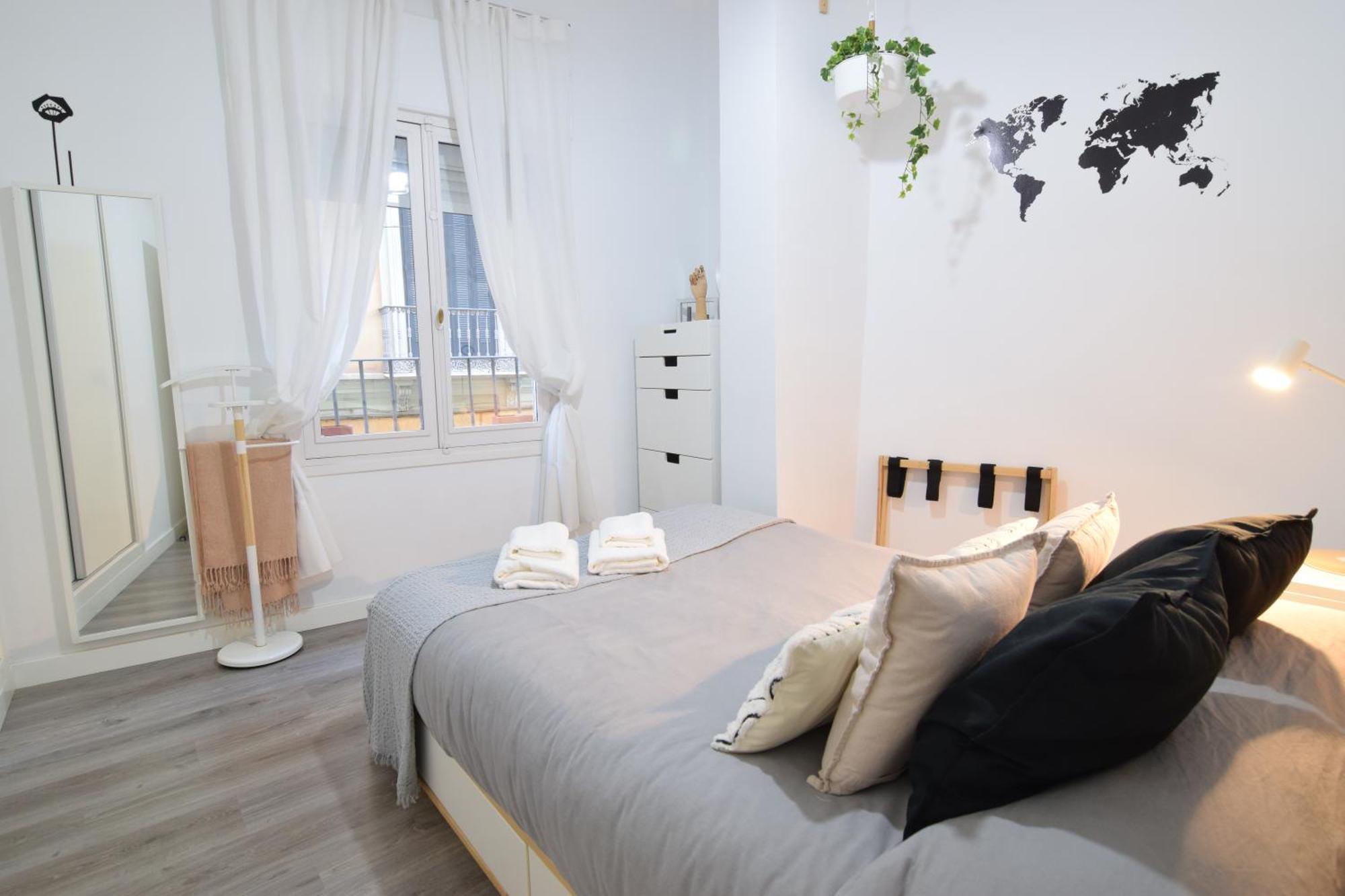 Apartamento Atarazanas Malaga Centro Historico Bagian luar foto