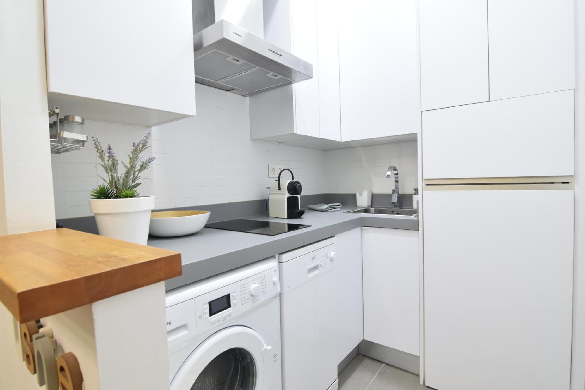 Apartamento Atarazanas Malaga Centro Historico Bagian luar foto