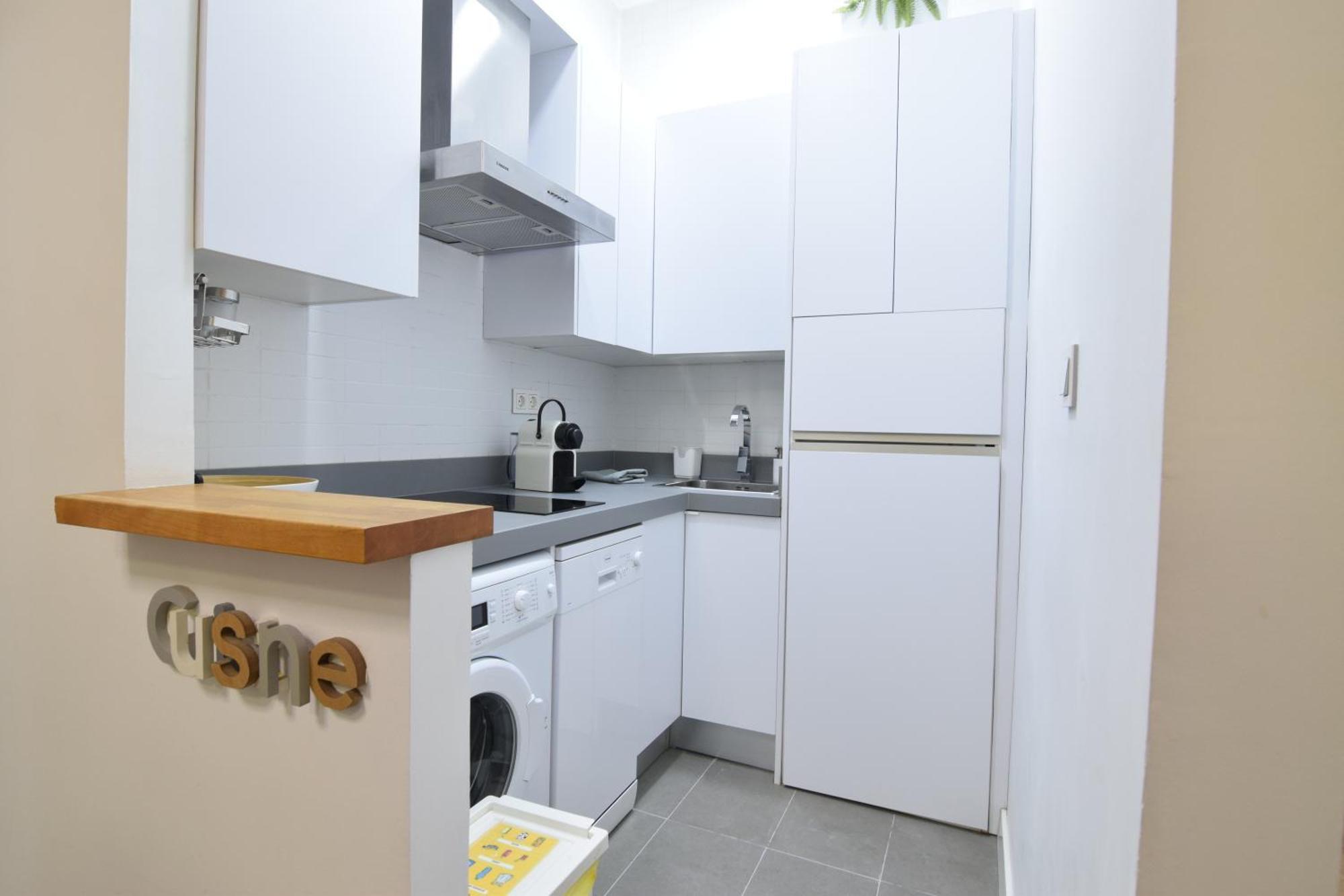 Apartamento Atarazanas Malaga Centro Historico Bagian luar foto